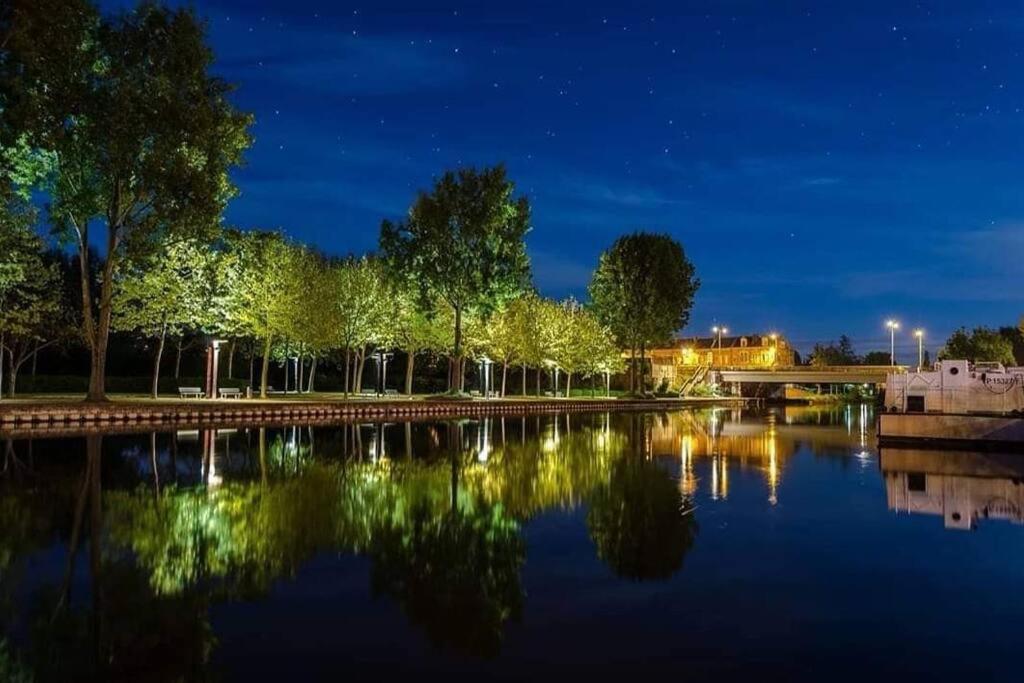 Hébergement de vacances Maison Amienoise Avec Terrasse Et Jardinet Amiens